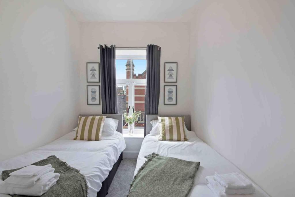 Town Center Apartment In Bishops Stortford Birchanger Exteriör bild